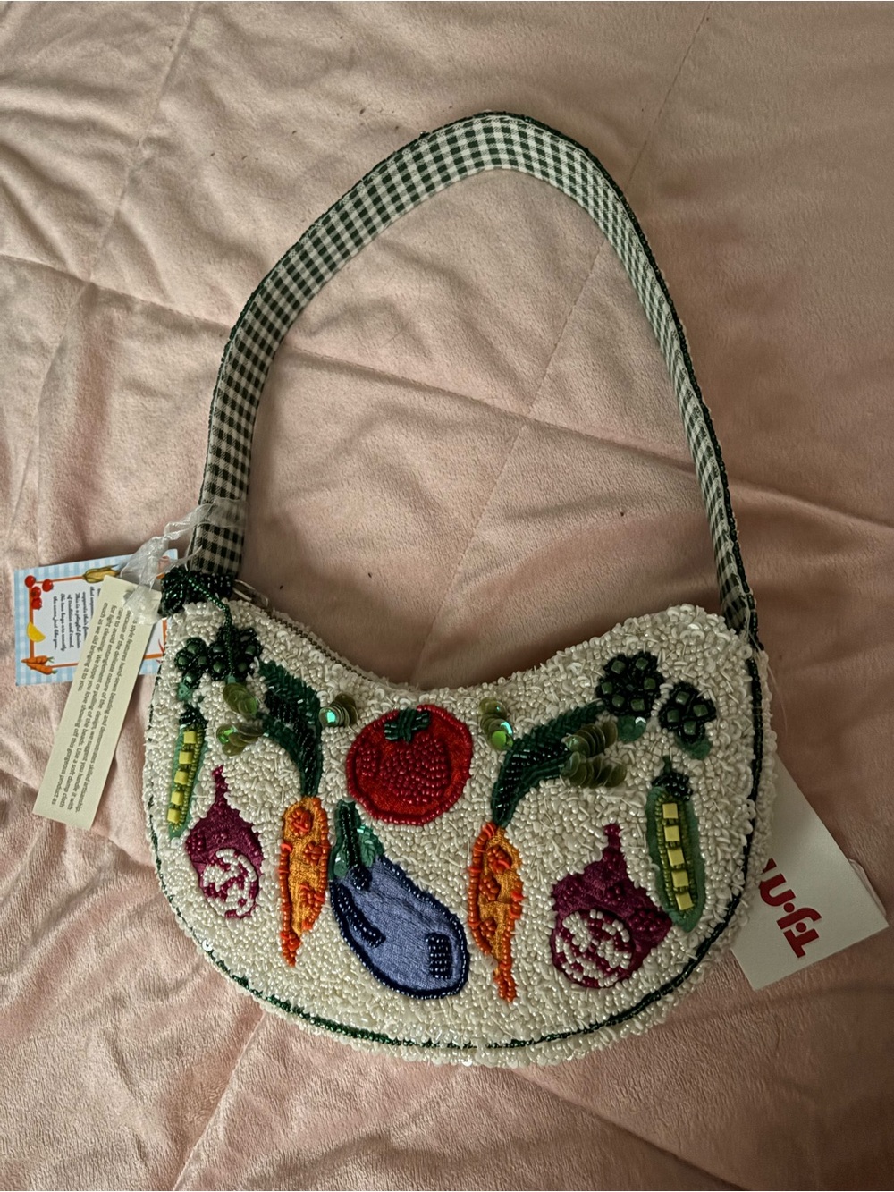 NWT Beaded Vegetable Shoulder Bag Garden Market Statement Purse
